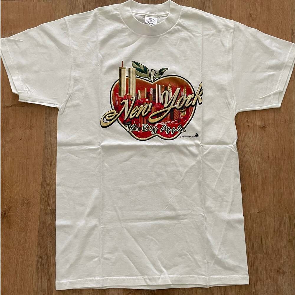 VTG 90s New York Big Apple Graphic T-Shirt Delta Pro-Wight size M USA